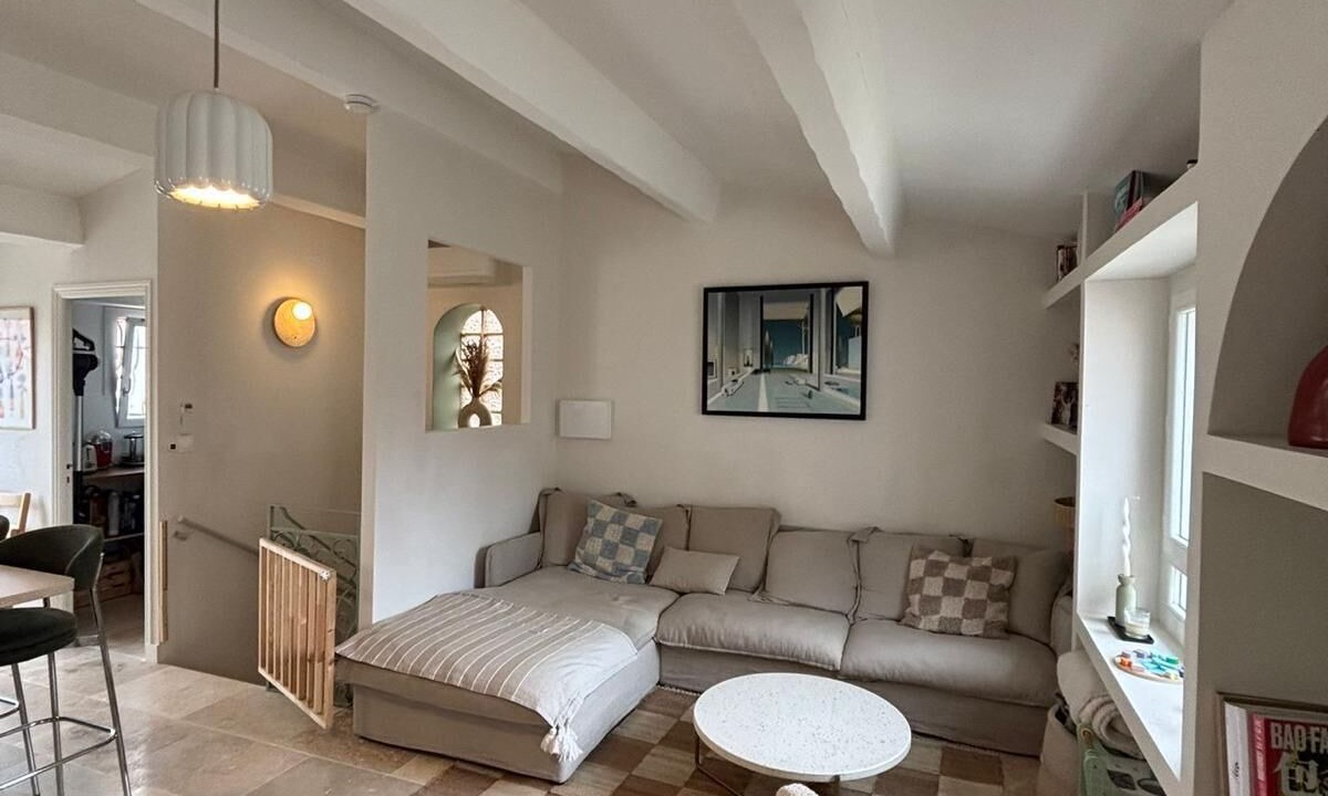 Photo of Livingroom in Saint-Lambert
