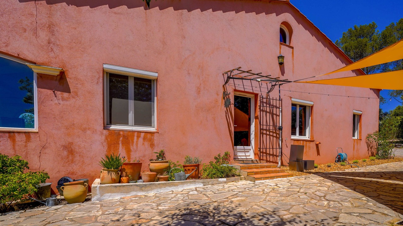 Photo of Outdoor in Barjols