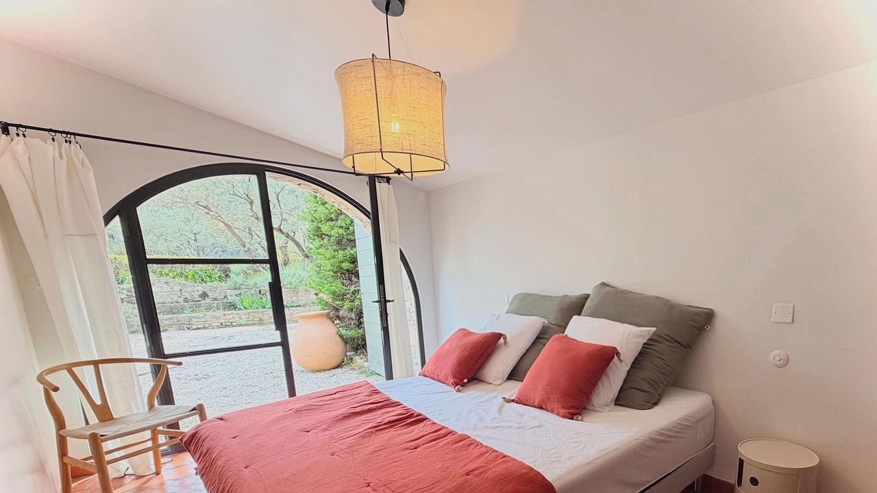 Photo of Bedroom in St.-Remy-de-Provence