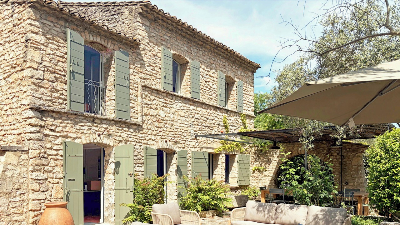 Photo of Patio Balcony in St.-Remy-de-Provence