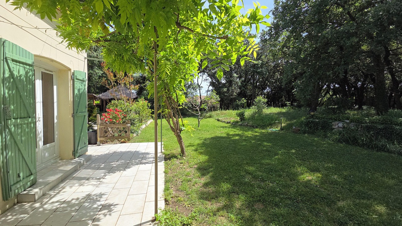 Photo of Patio Balcony in Saussines