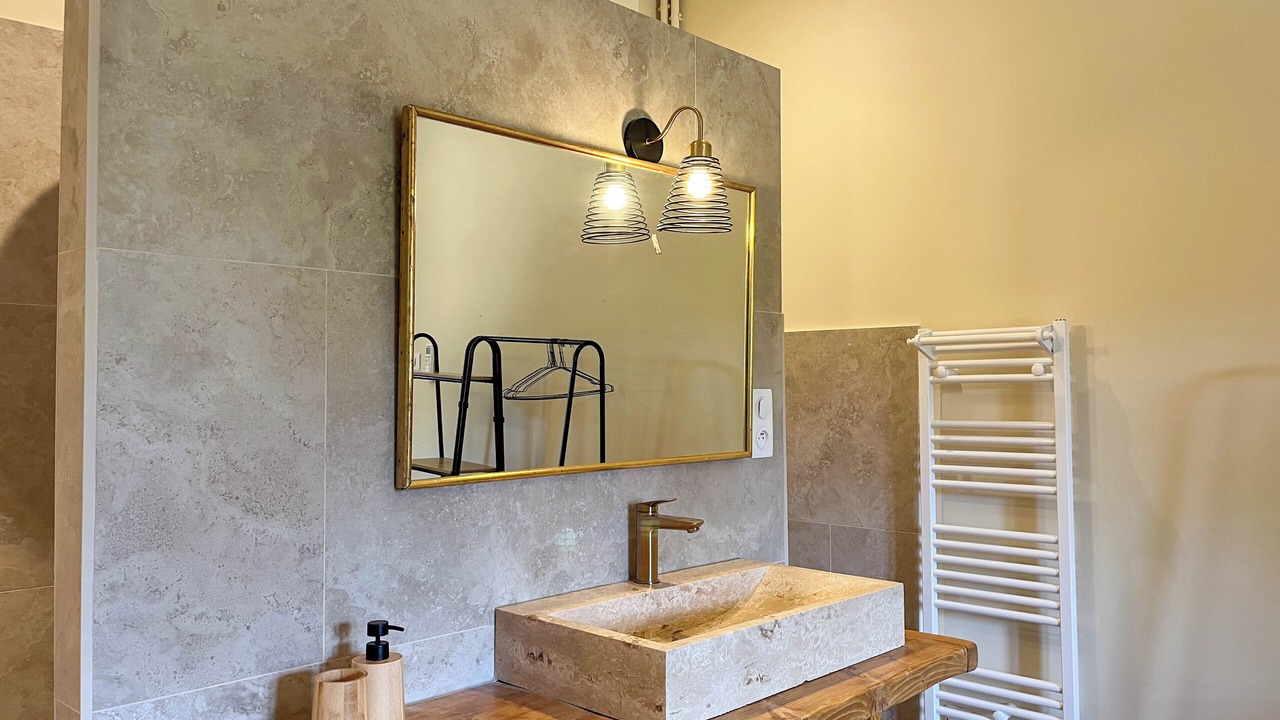 Photo of Bathroom in Arles
