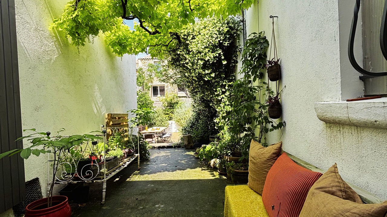 Photo of Patio Balcony in Montpeyroux