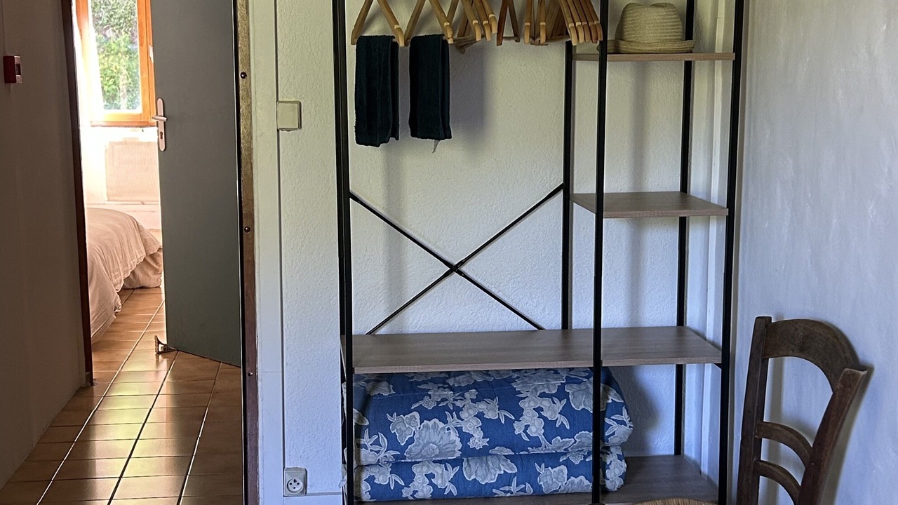 Photo of Bedroom in Blieux