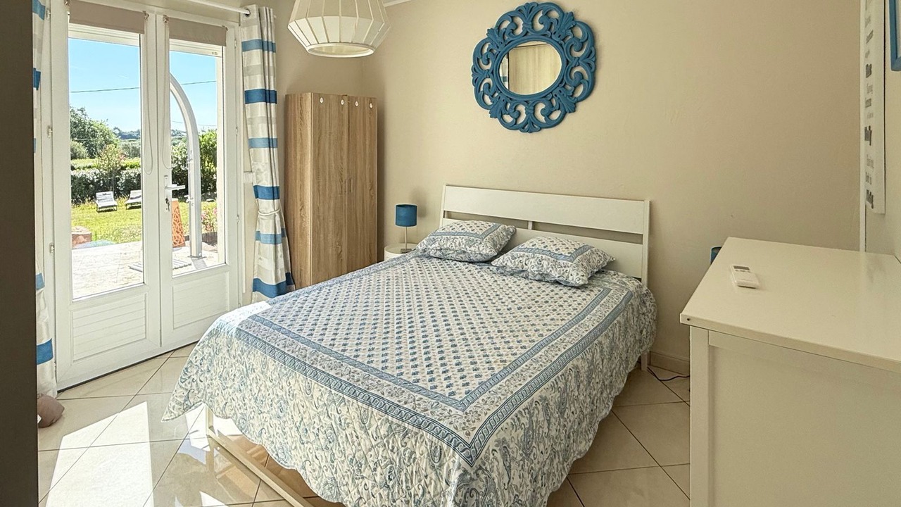 Photo of Bedroom in La Motte