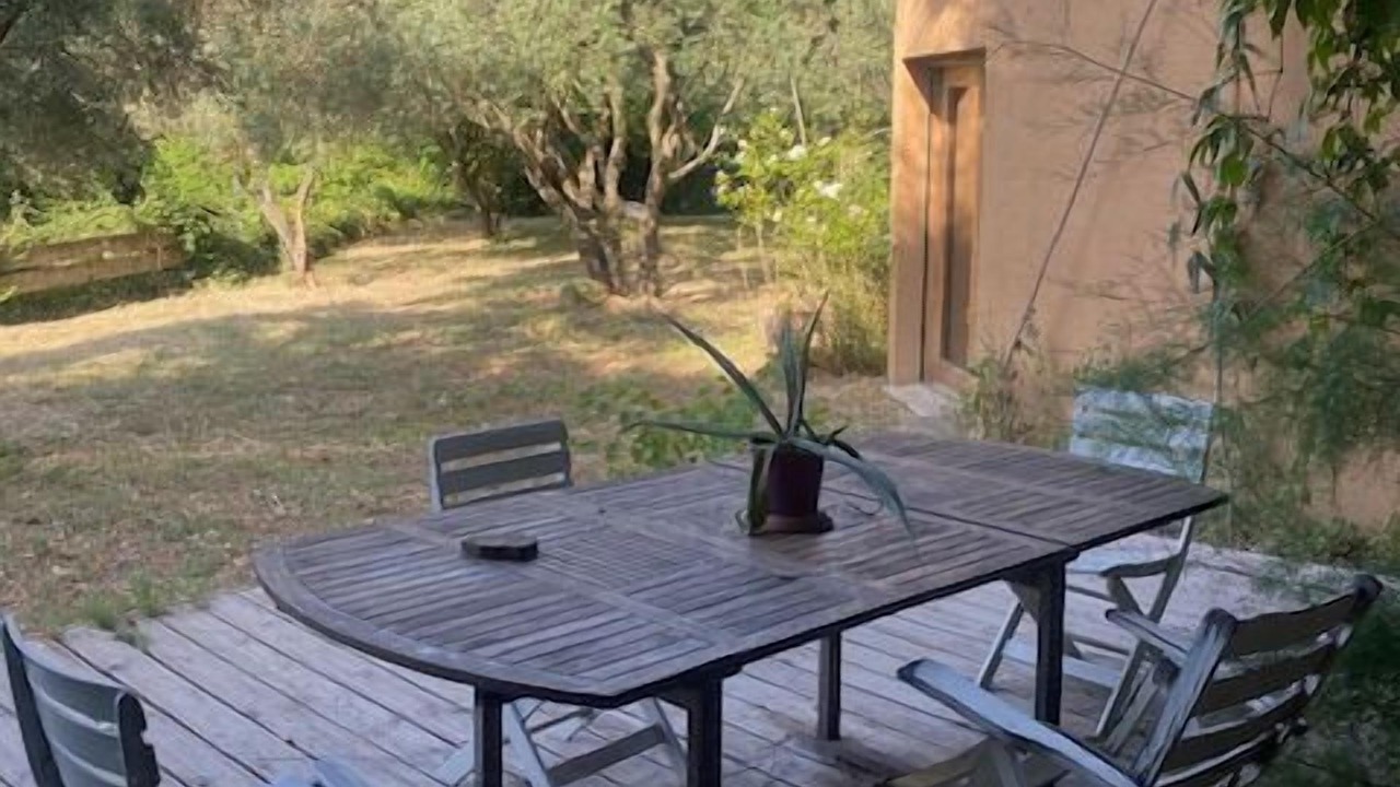 Photo of Outdoor in Cadenet