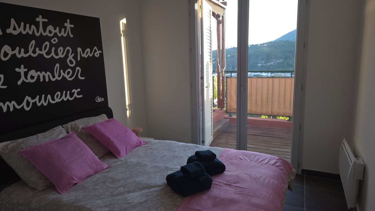 Photo of Bedroom in Saint-Blaise