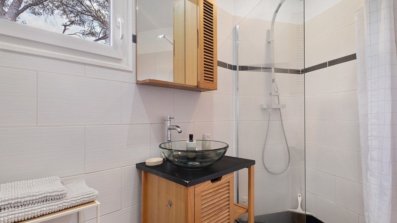 Photo of Bathroom in Boulouris-sur-Mer