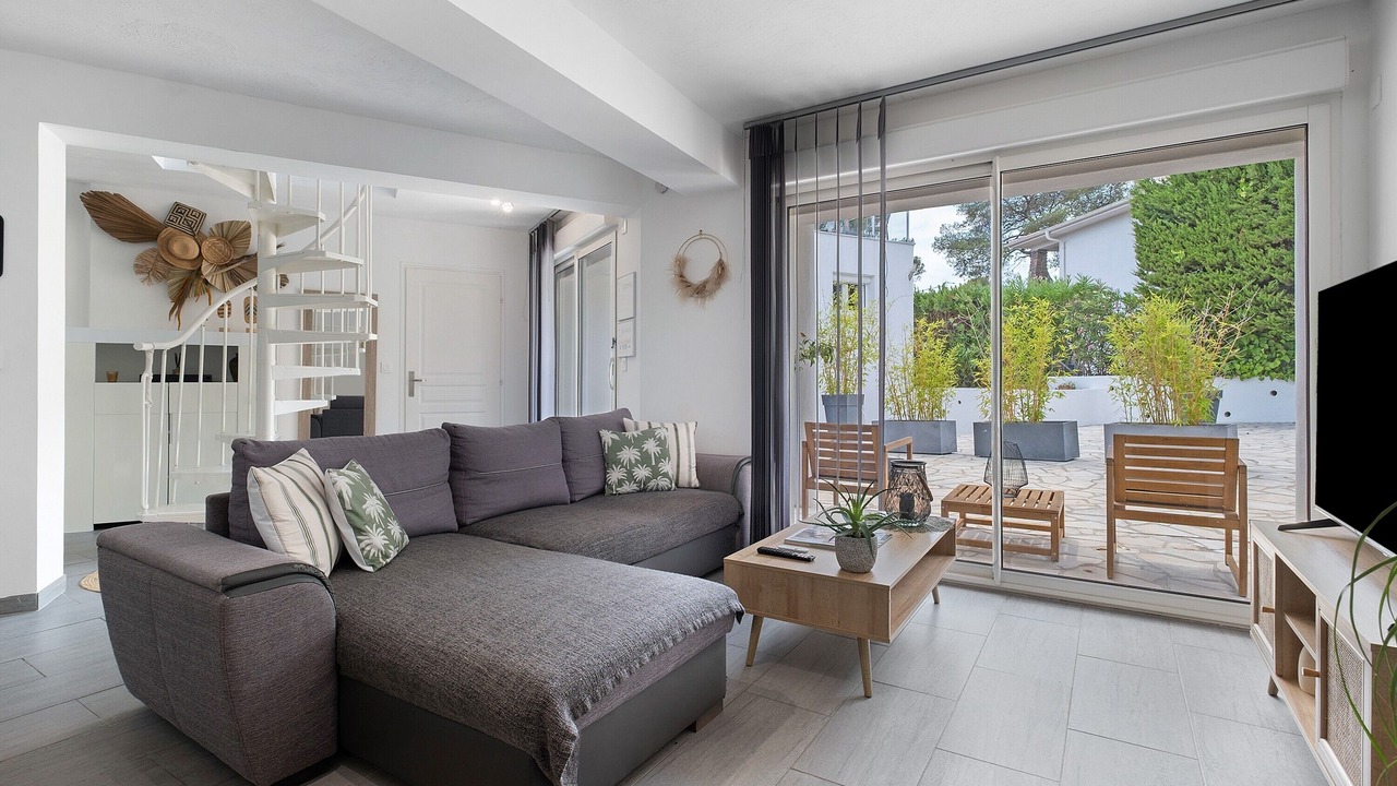Photo of Livingroom in Boulouris-sur-Mer