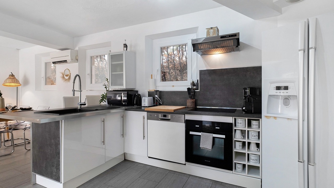 Photo of Kitchen in Boulouris-sur-Mer