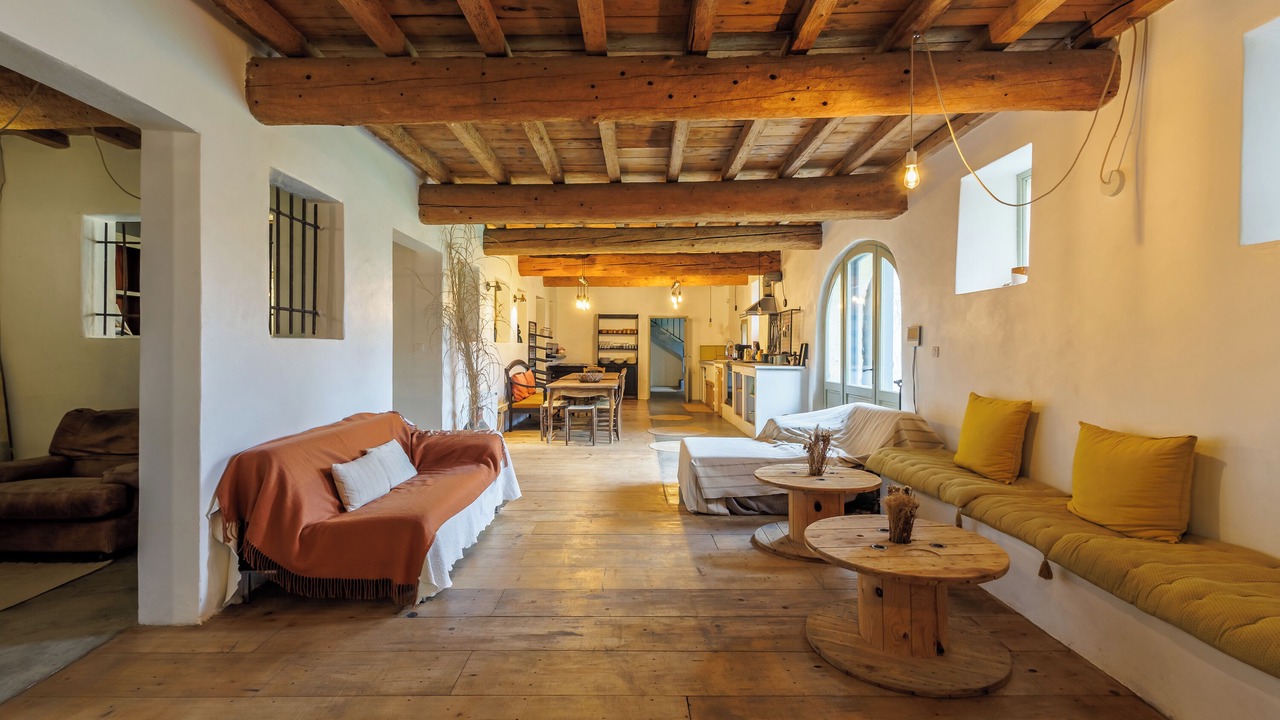 Photo of Livingroom in Arles