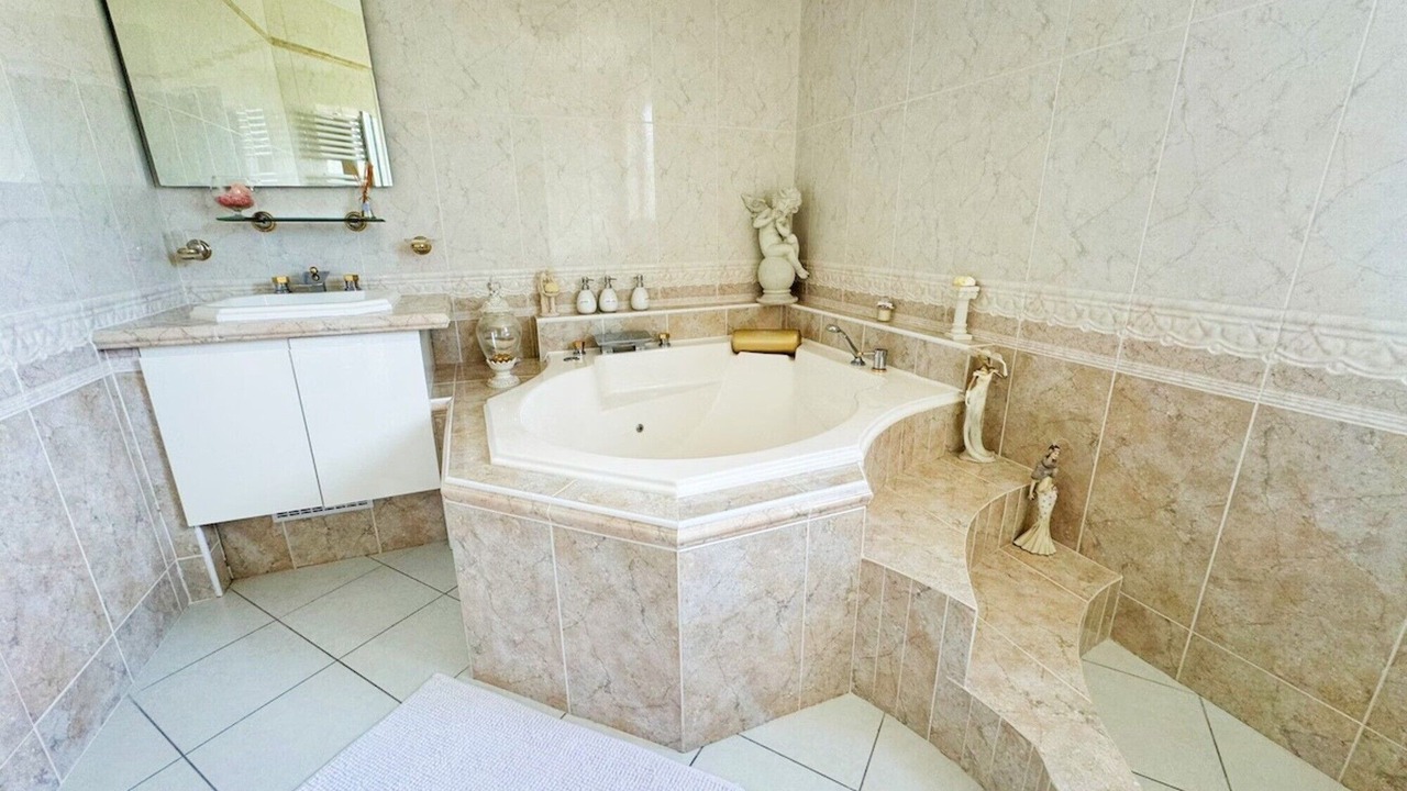 Photo of Bathroom in Montauroux