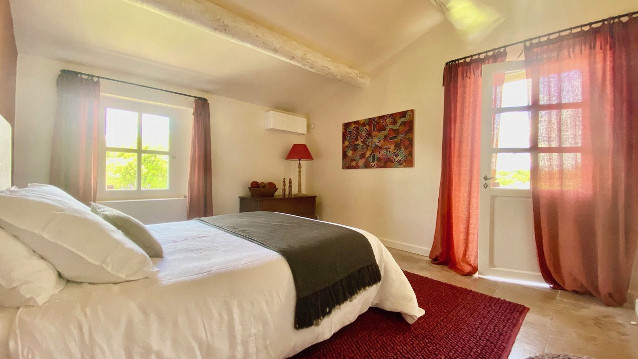 Photo of Bedroom in Bonnieux