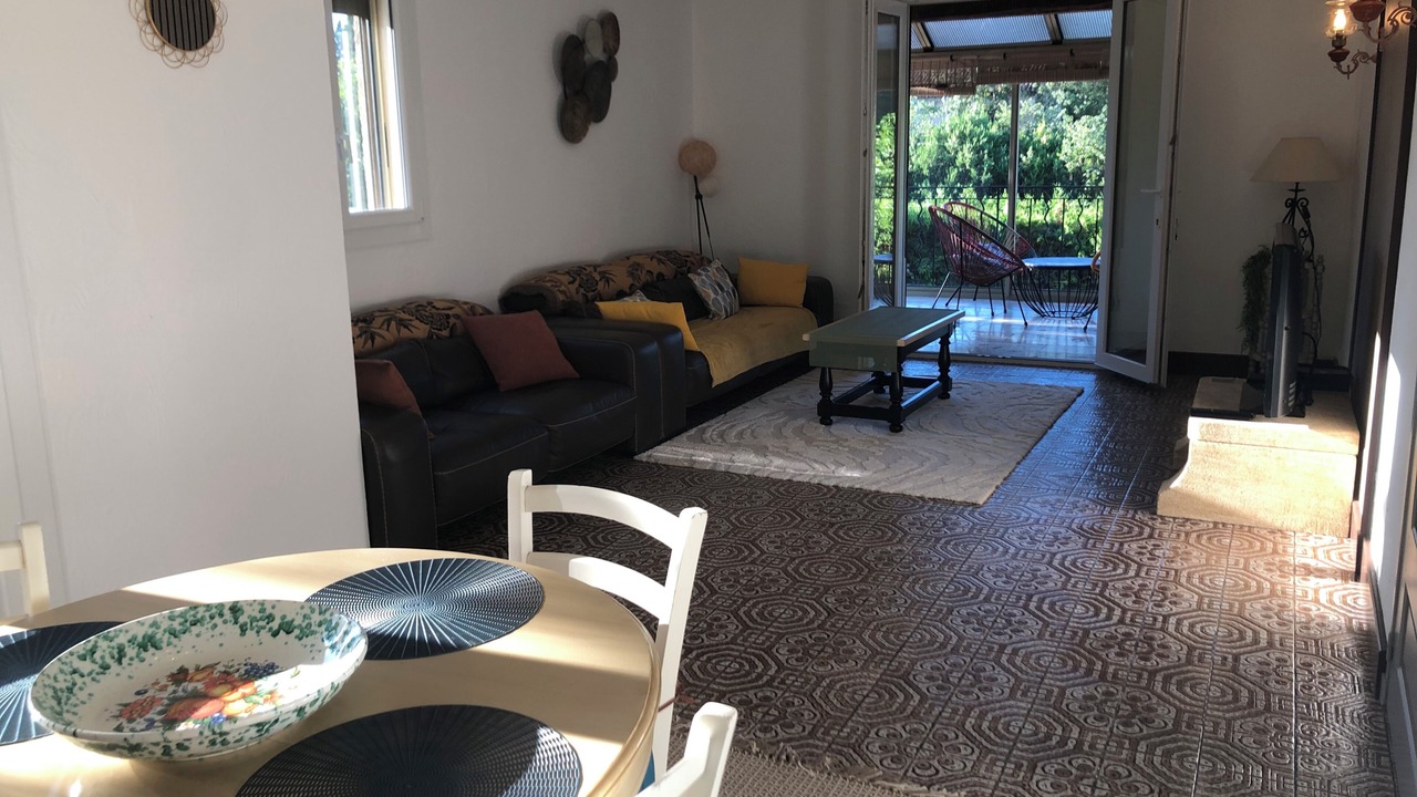 Photo of Livingroom in Eygalieres
