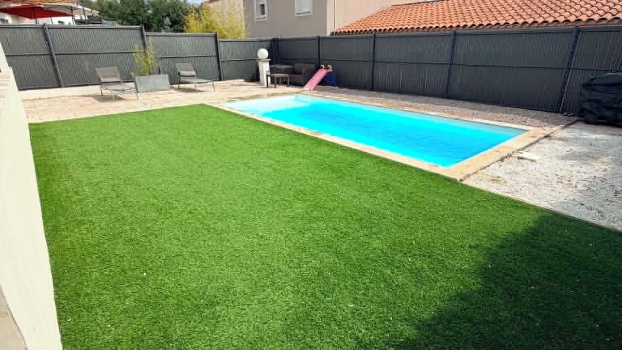 Photo of Outdoor in Beaulieu