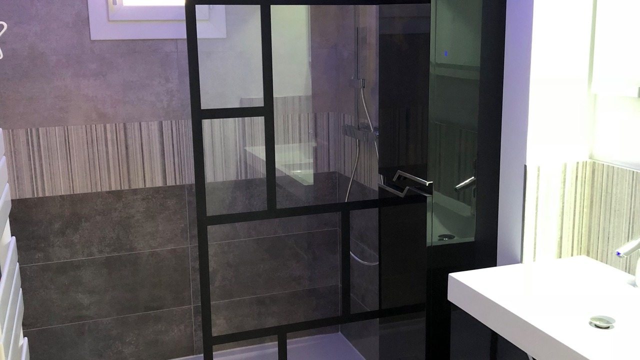Photo of Bathroom in Barjols