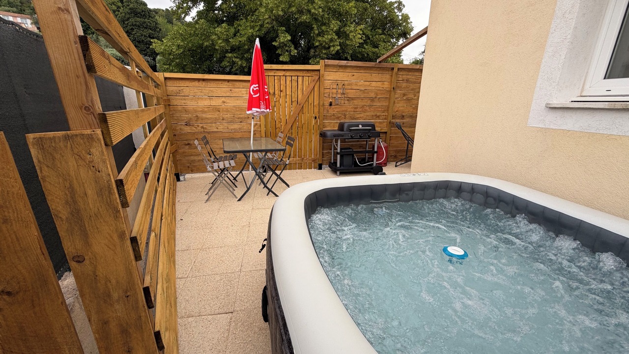 Photo of Patio Balcony in Aspremont