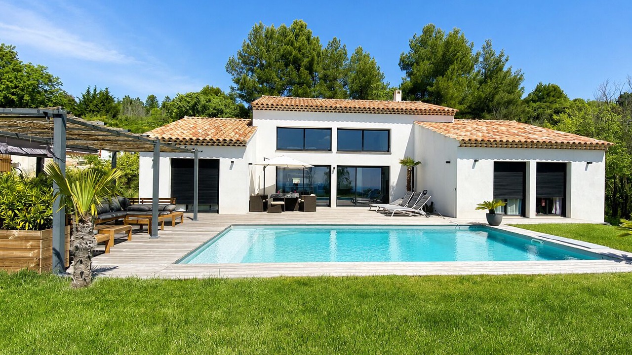Photo of Outdoor in Montfuron