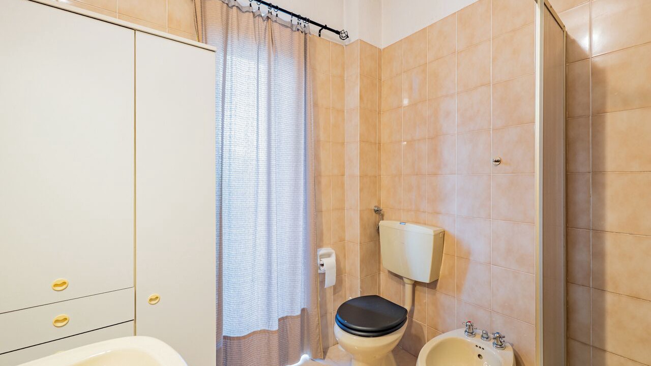 Photo of Bathroom in Demonte