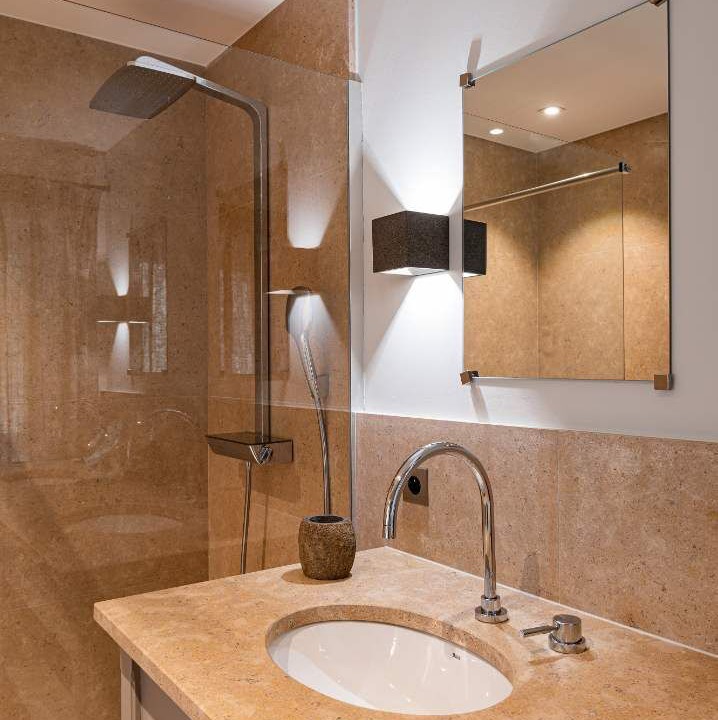 Photo of Bathroom in Tourves