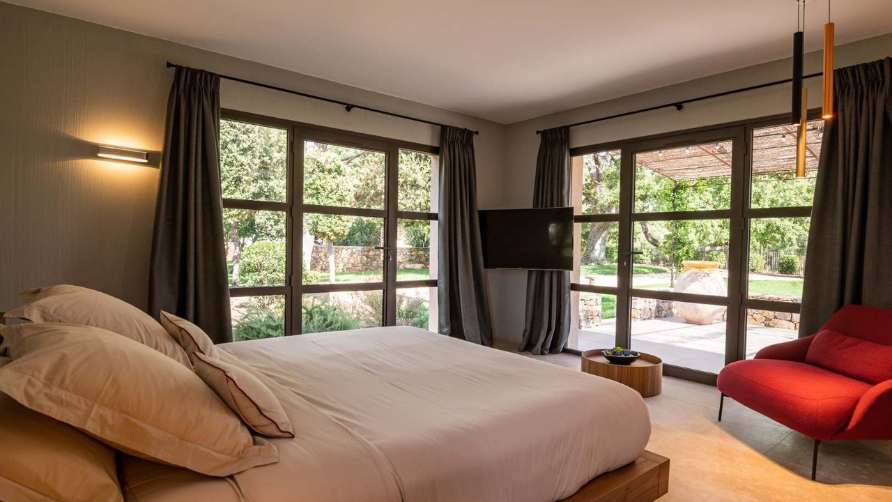 Photo of Bedroom in Tourves