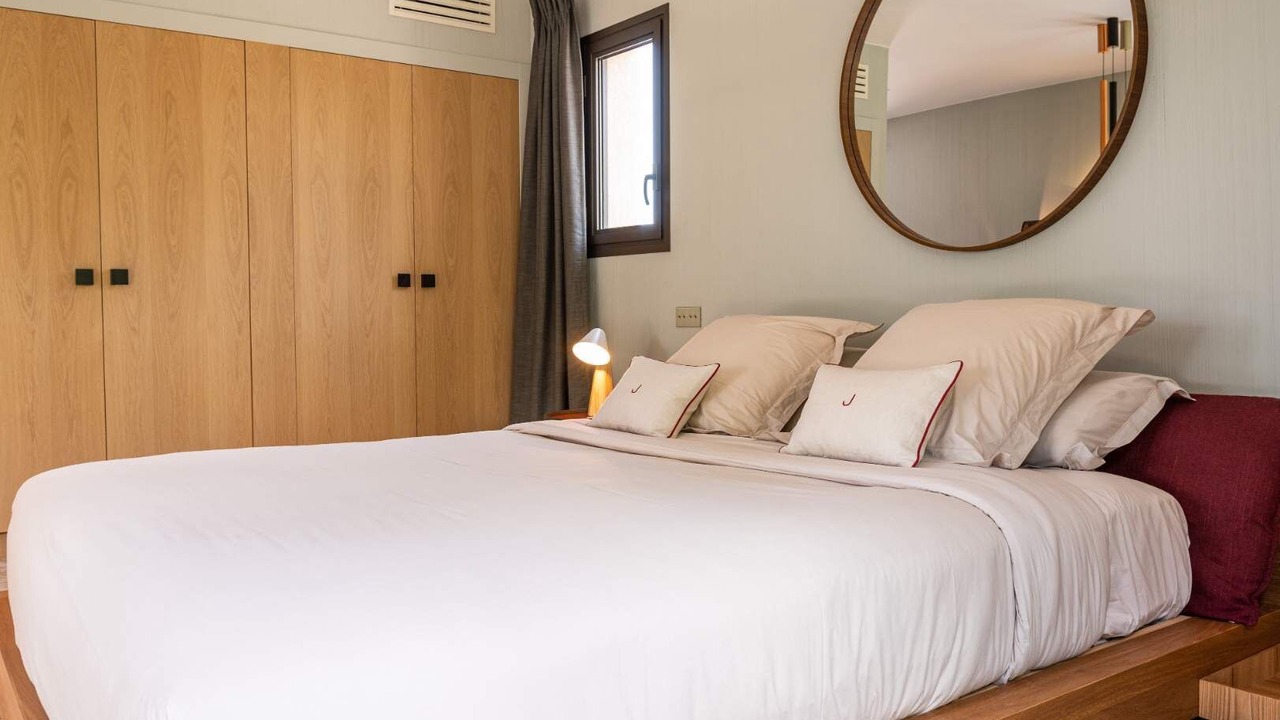 Photo of Bedroom in Tourves