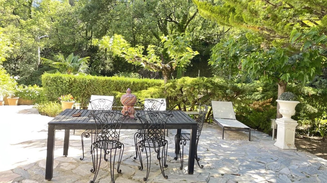 Photo of Outdoor in Montferrat