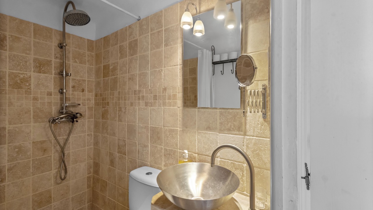 Photo of Bathroom in Cabris