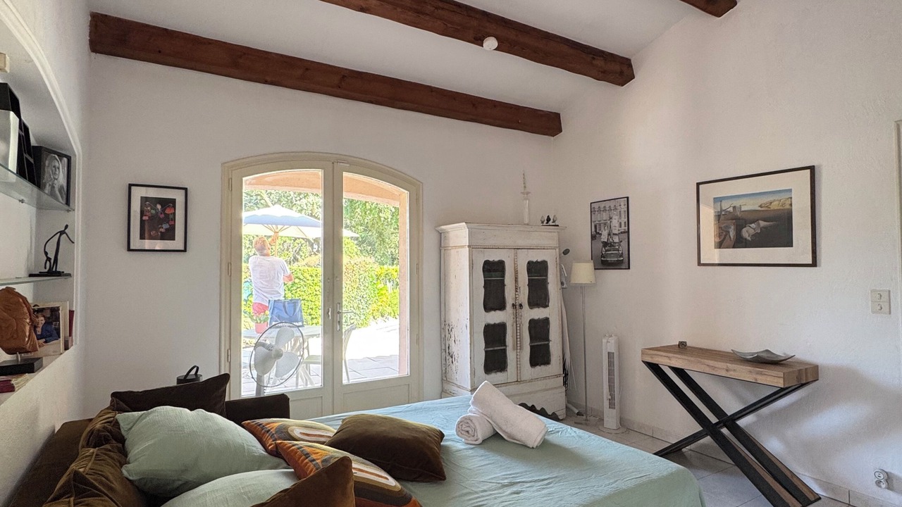 Photo of Bedroom in Roquefort-les-Pins