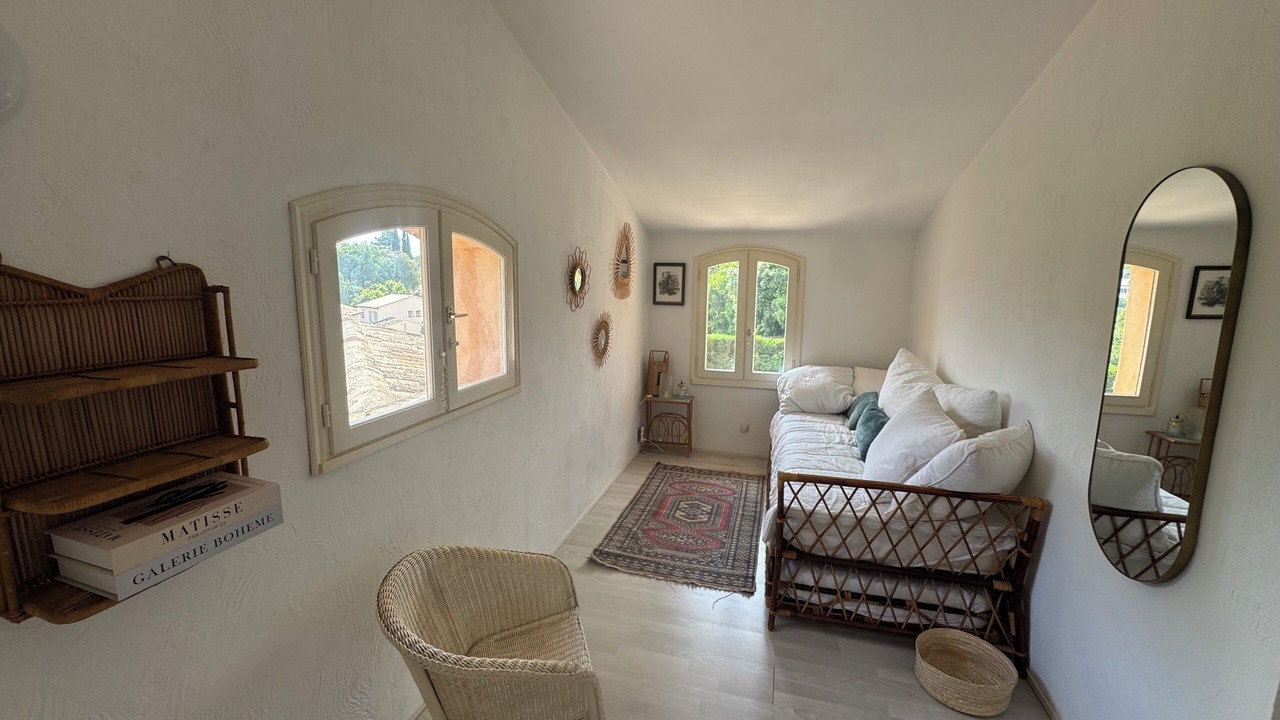 Photo of Others in Roquefort-les-Pins