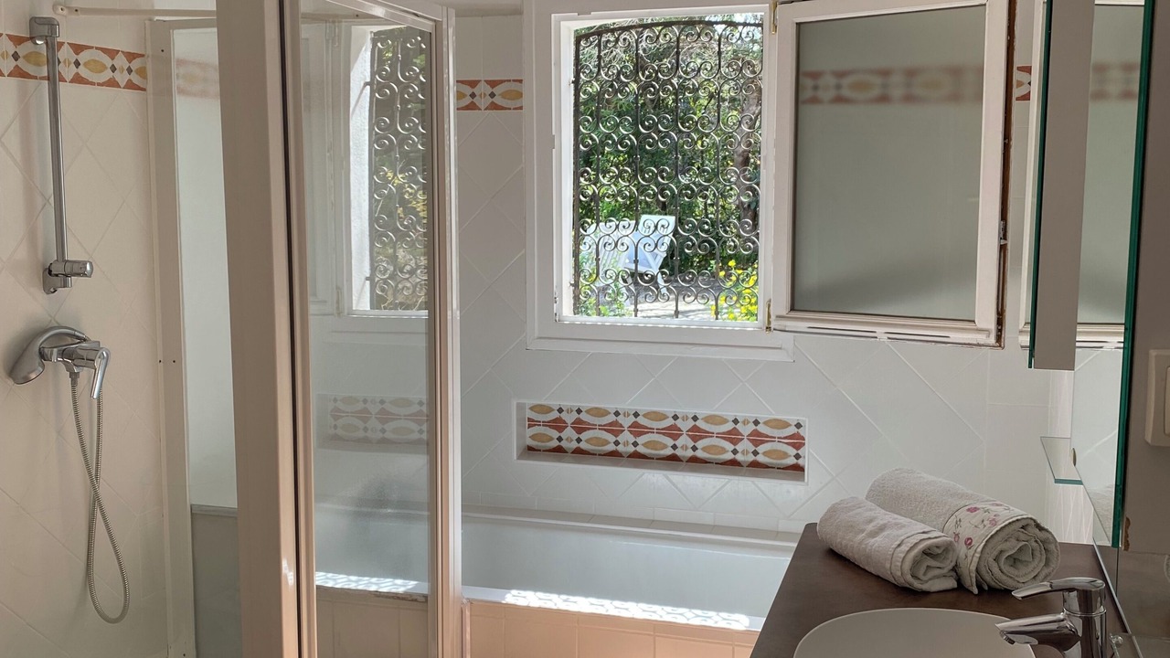 Photo of Bathroom in Saint-Tropez
