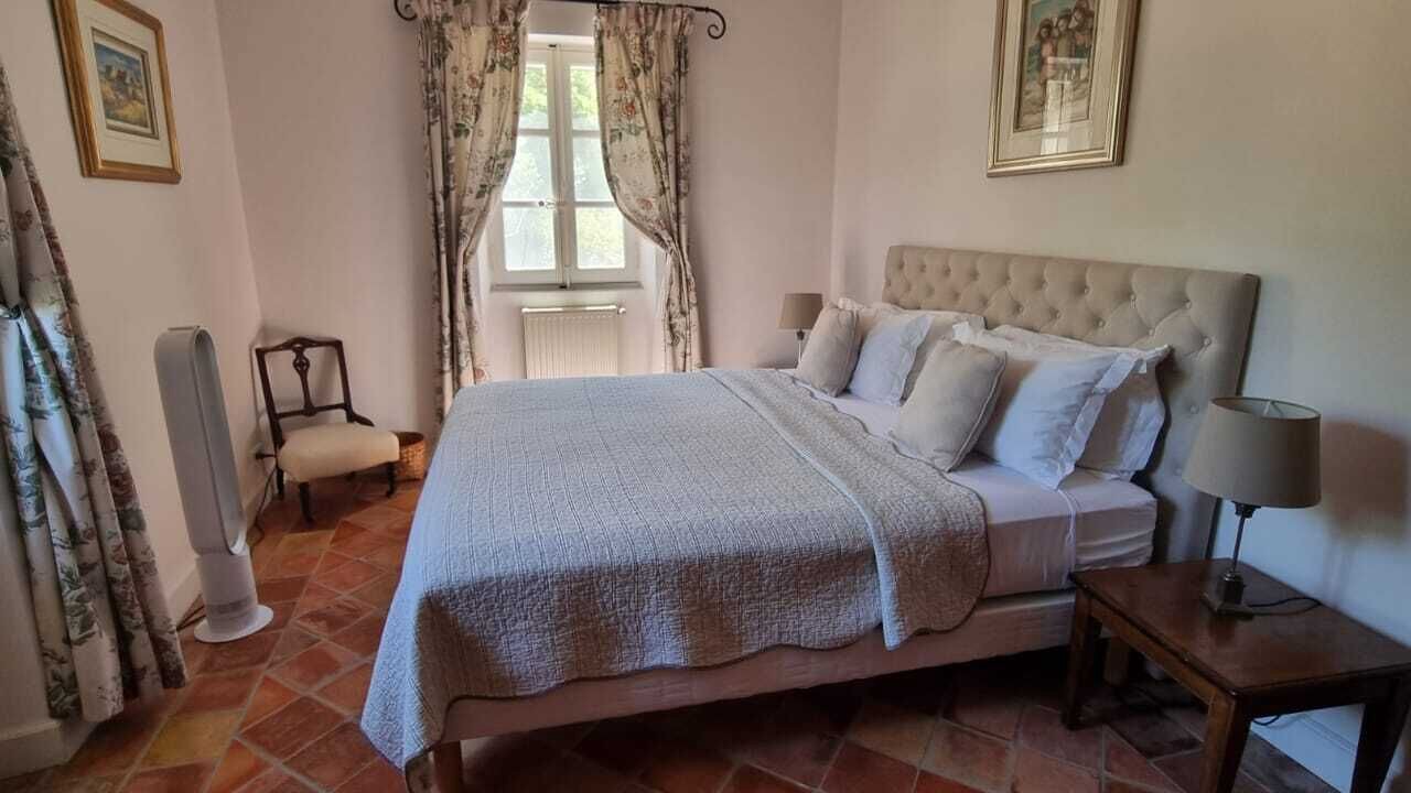 Photo of Bedroom in Bonnieux