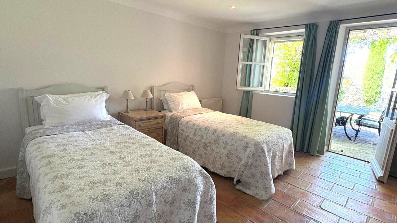Photo of Bedroom in Bonnieux