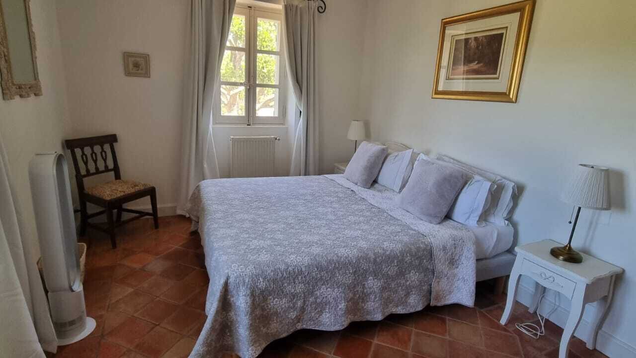 Photo of Bedroom in Bonnieux