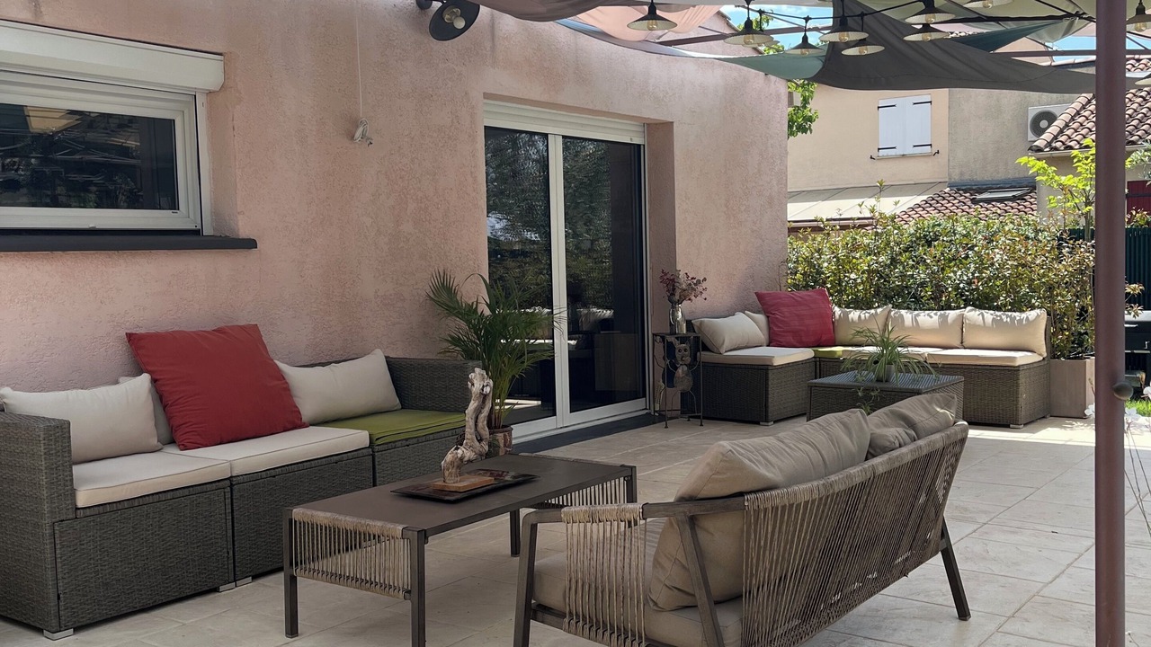 Photo of Patio Balcony in Saint-Gely-du-Fesc