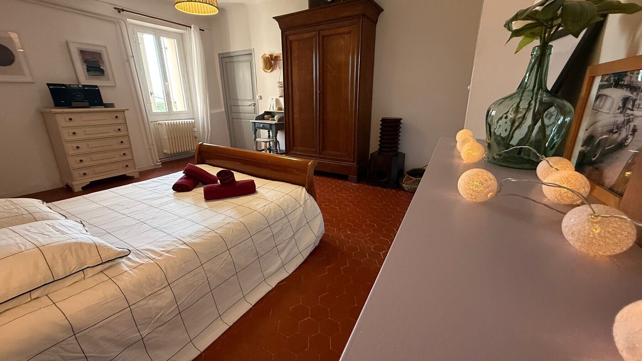Photo of Bedroom in Les Mees