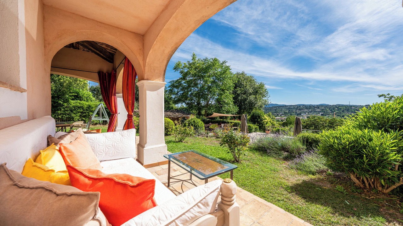 Photo of Patio Balcony in Le Plan-de-Grasse