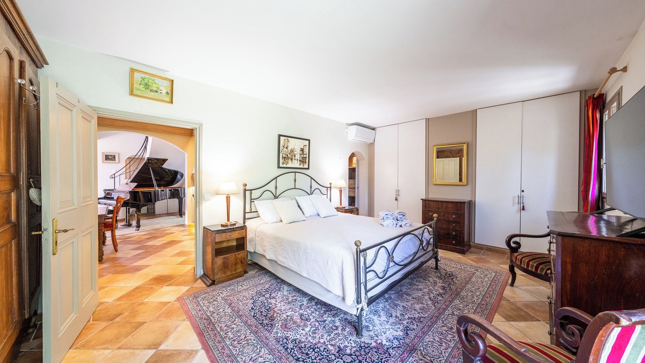 Photo of Bedroom in Le Plan-de-Grasse