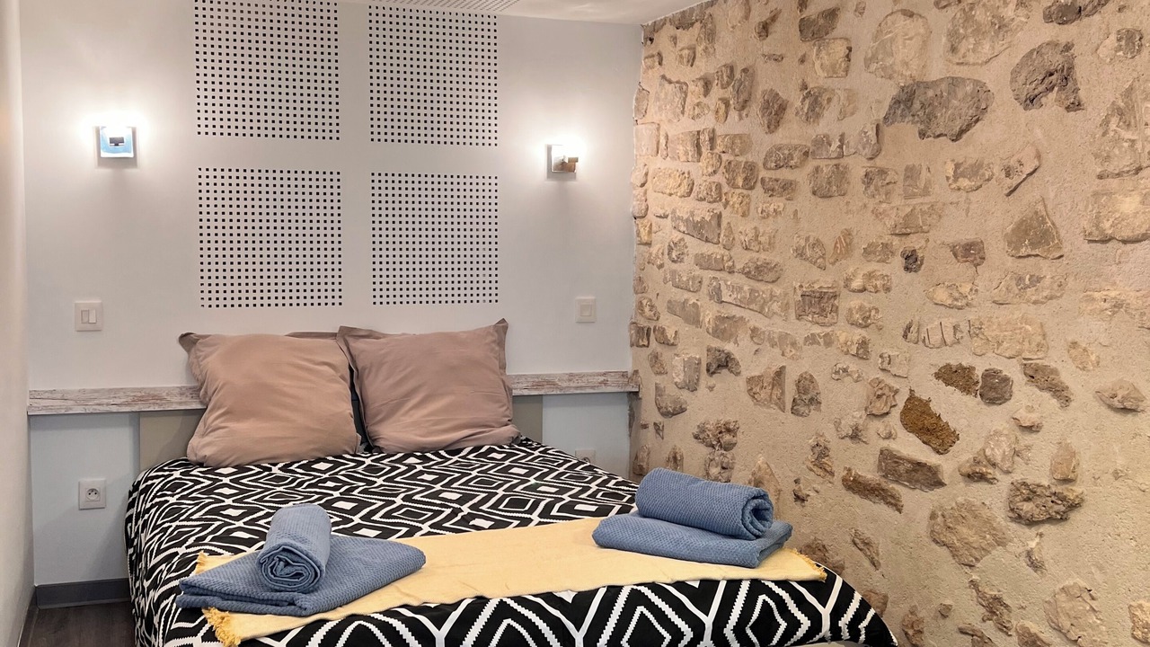 Photo of Bedroom in La Pomme