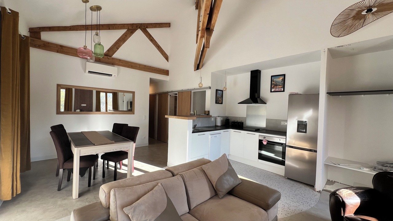 Photo of Livingroom in Auriol