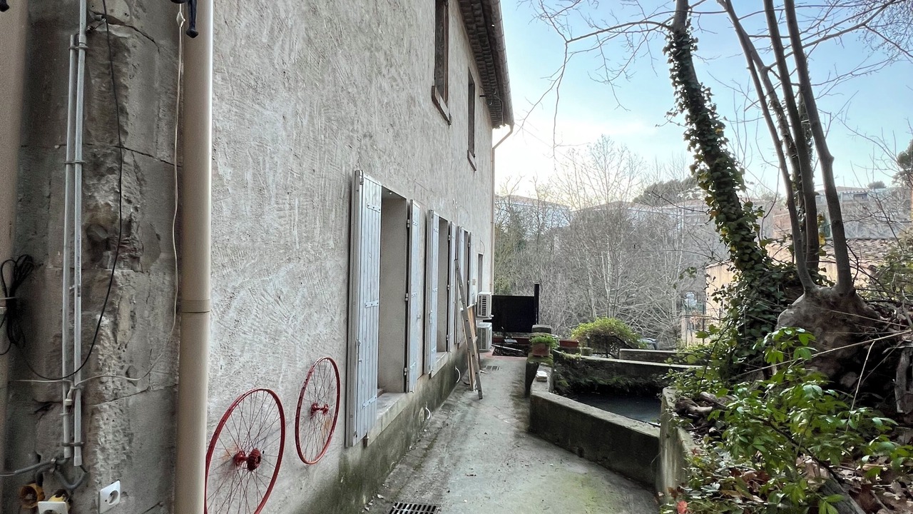 Photo of Outdoor in Auriol