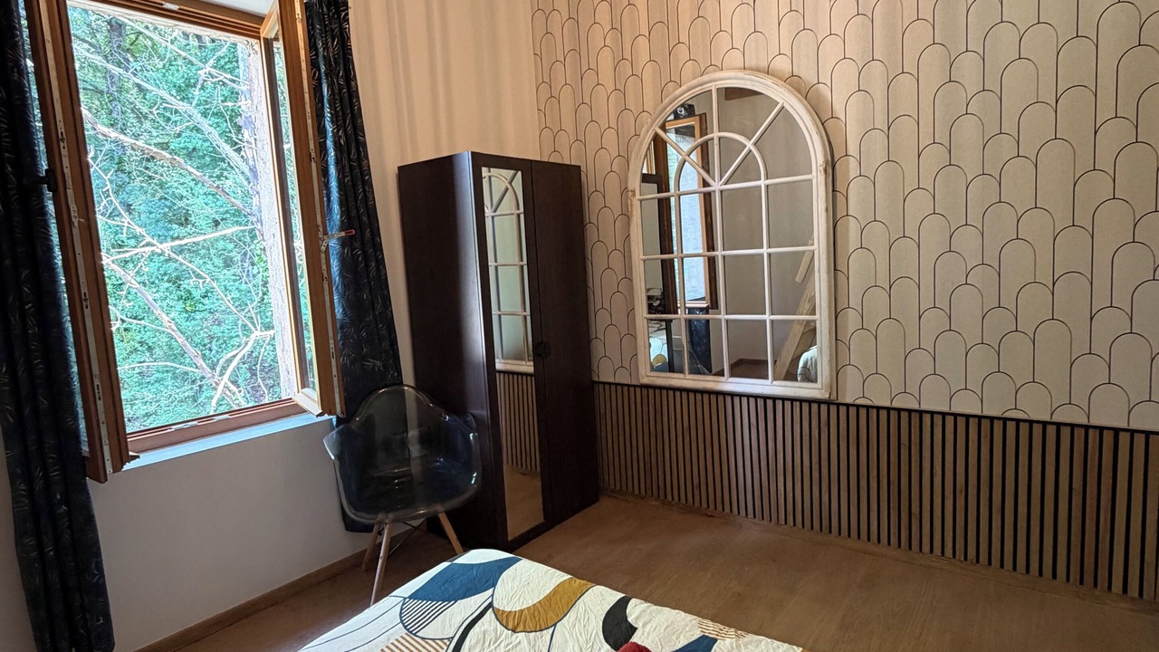 Photo of Bedroom in Auriol