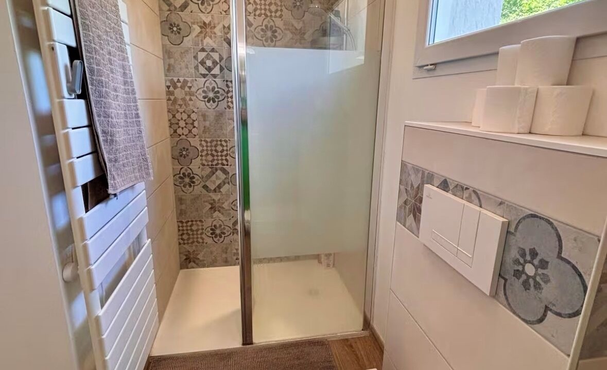 Photo of Bathroom in Eguilles