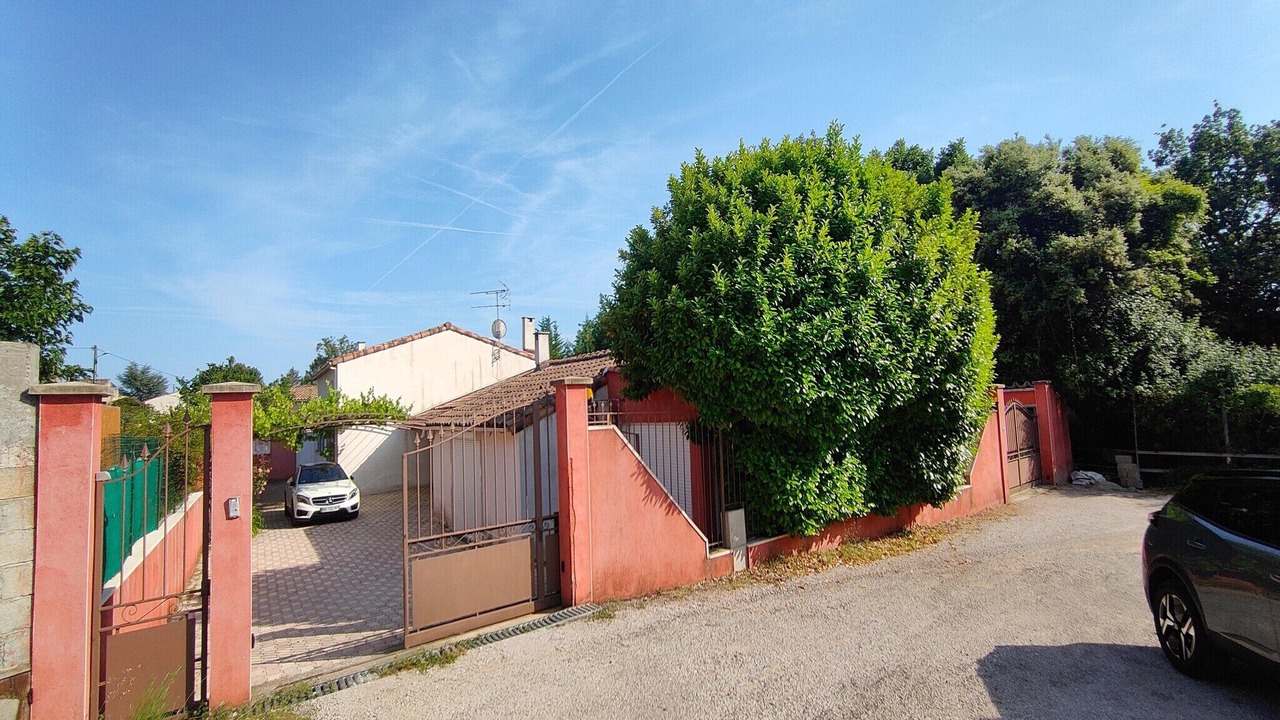 Photo of Outdoor in Villeneuve