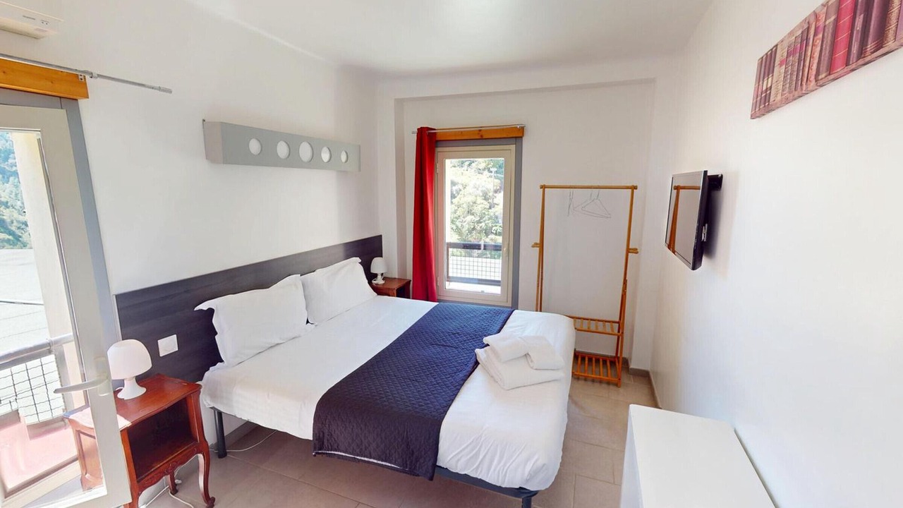 Photo of Bedroom in Menton