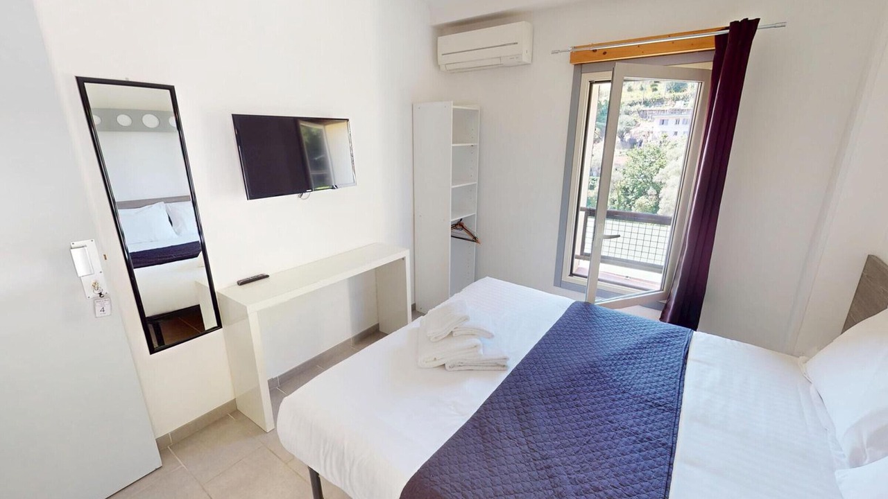 Photo of Bedroom in Menton