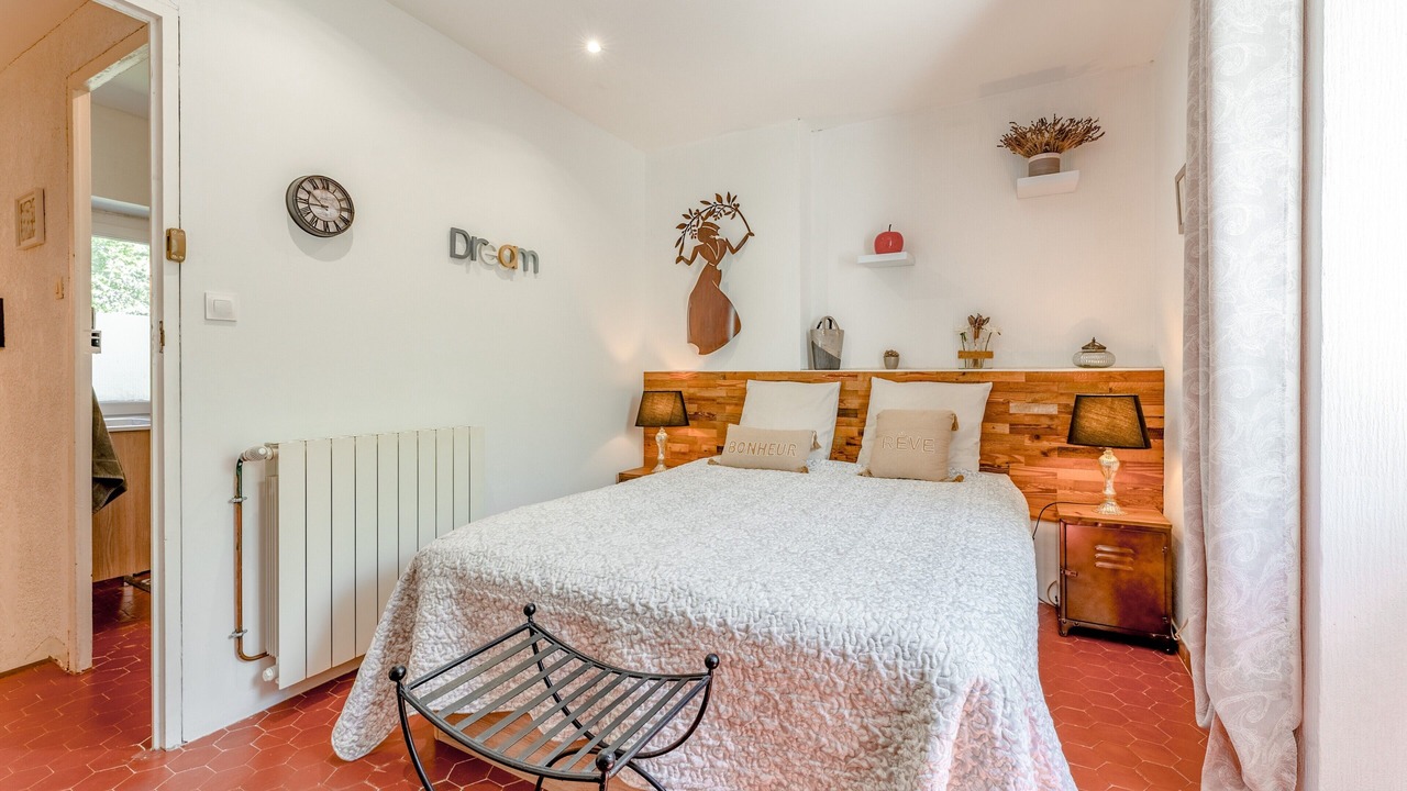 Photo of Bedroom in Saint-Martin-de-Crau