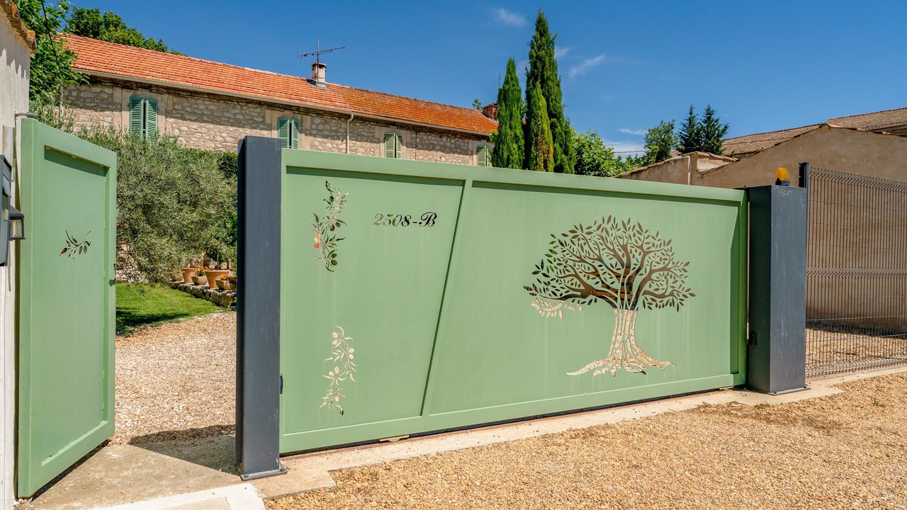 Photo of Outdoor in Saint-Martin-de-Crau