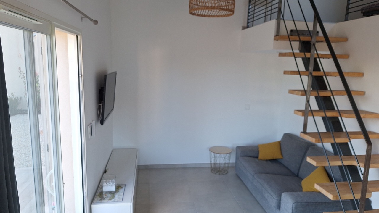 Photo of Livingroom in Cucuron