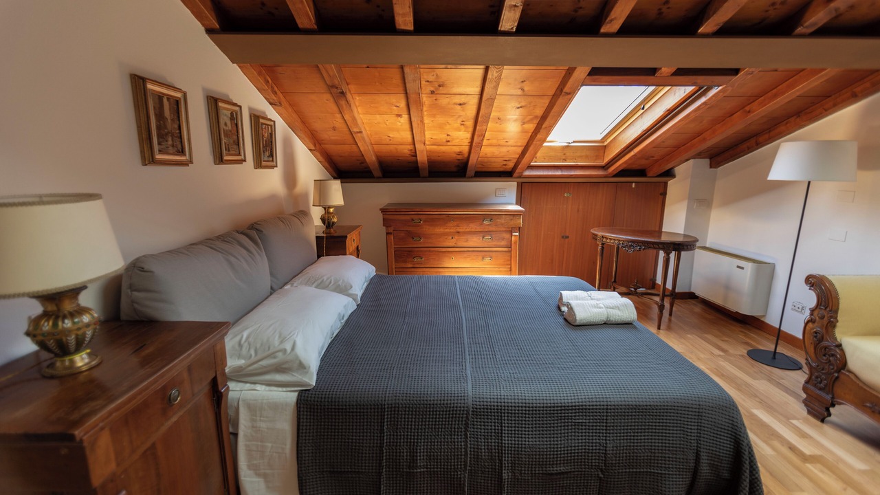 Photo of Bedroom in Verona City Centre